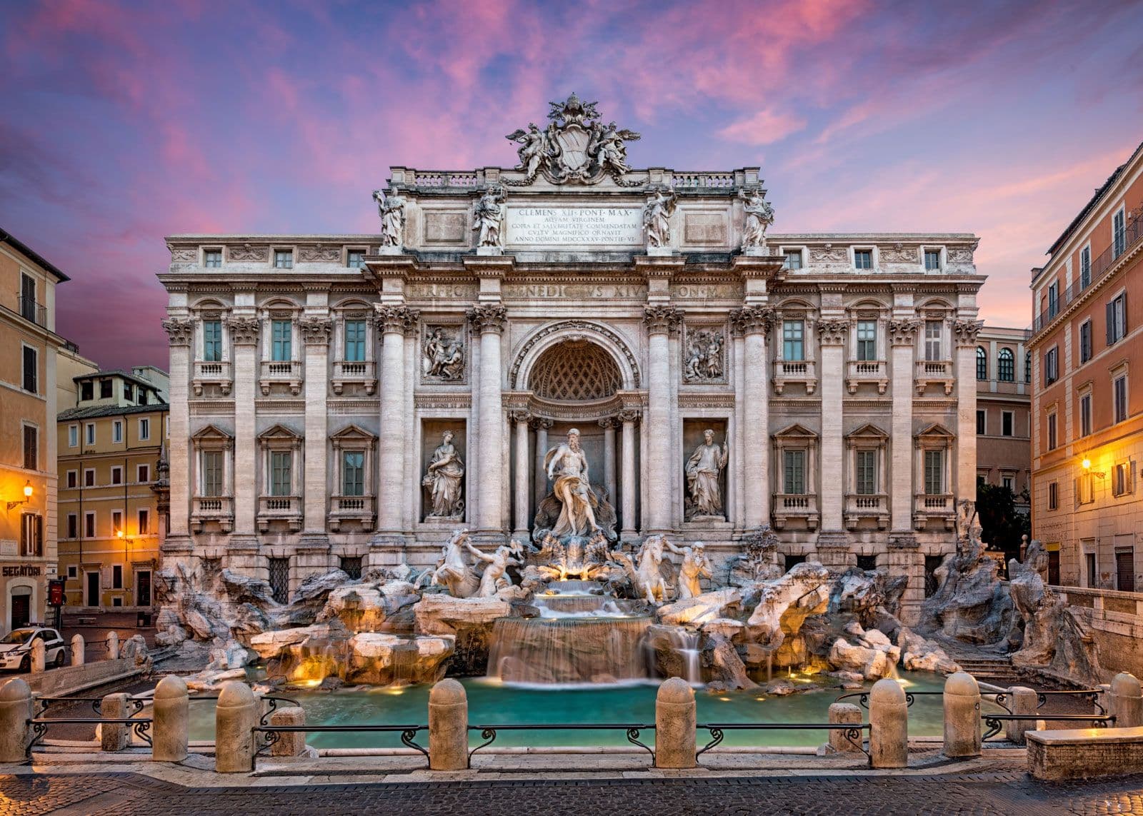 trevi fountain